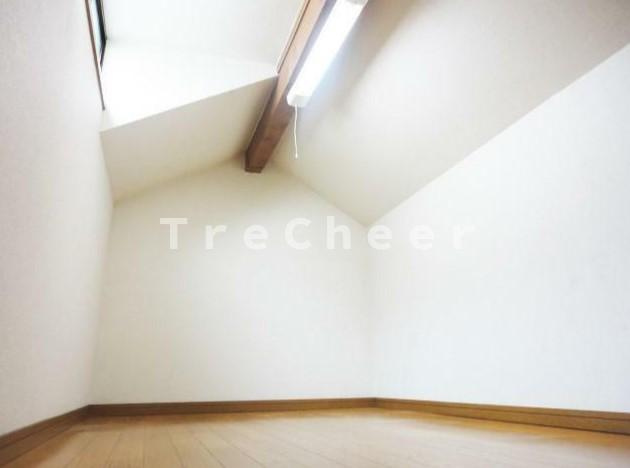 フラット瑠璃のその他