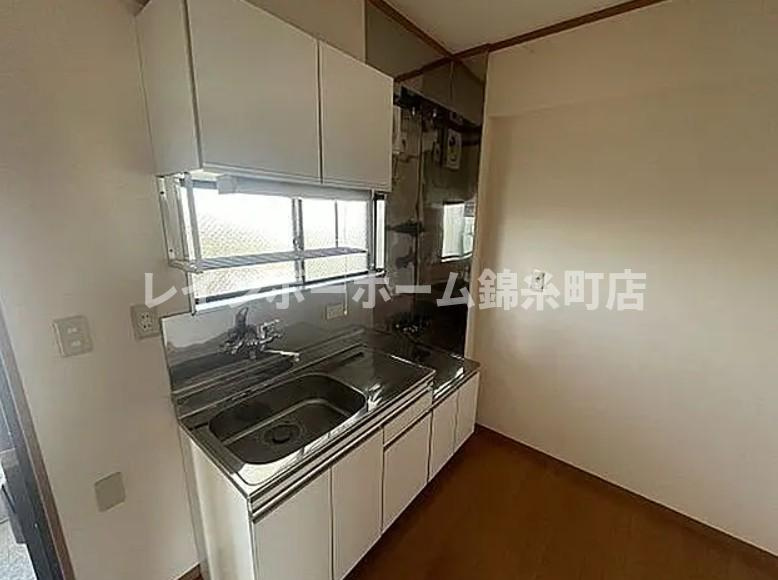 シャトー真間のキッチン|※別部屋参照写真になります。