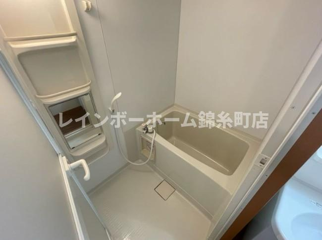 シャトー真間の浴室