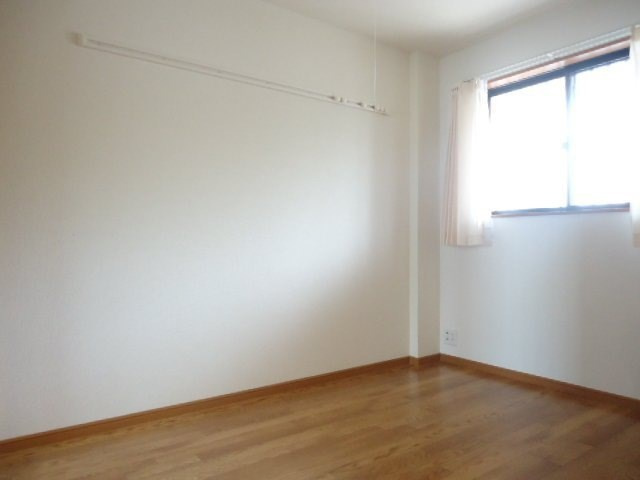 クレシアの寝室