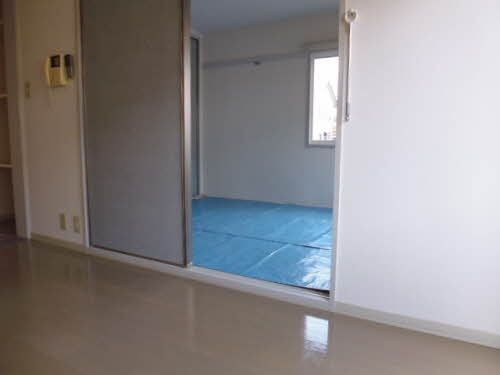 チェリー・ヒルズ Ａの居間・リビング