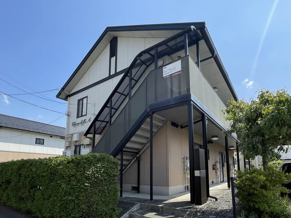 チェリー・ヒルズ Ａの駐車場