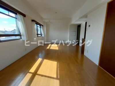 【居間・リビング】 | サバーブ永楽荘