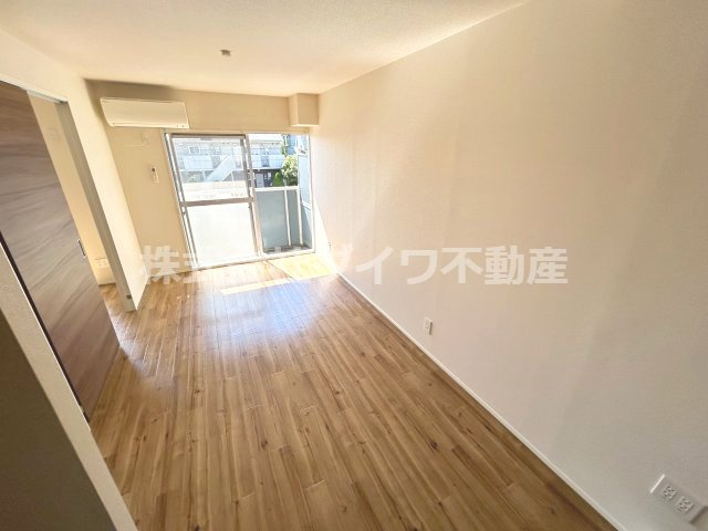 パークハウス竜美の居間・リビング