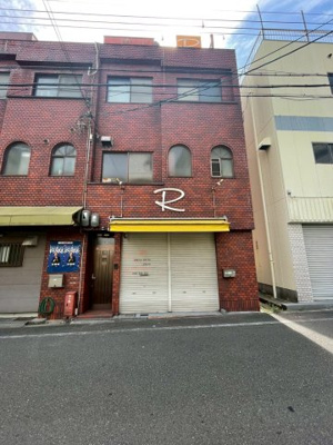 【外観】 | 城東区今福東1丁目中古テラスハウス | 小学校徒歩2分。地域と暮らしに密着した経営ができる、店舗付5LDK