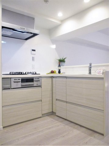 ジェイパーク川崎コンフィール 　（川崎区小田7丁目）のキッチン|仕様イメージ