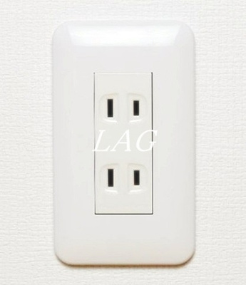 【その他】 | Chum 358 | コンセントです。