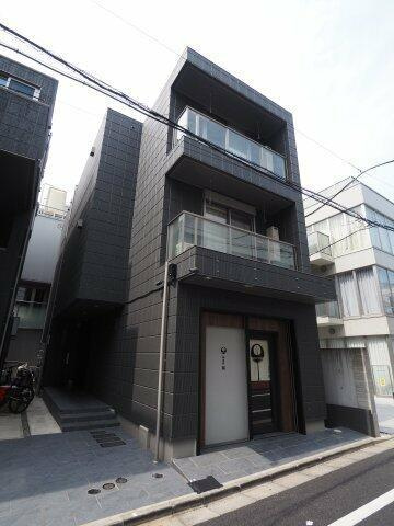 港区西麻布１丁目の賃貸マンションの外観|建物は耐震耐火で安心構造のヘ… 