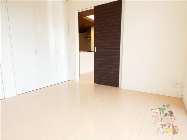 エストガーデン青江の洋室