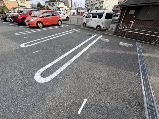 カーサヴィオーラの駐車場