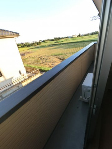 【バルコニー】