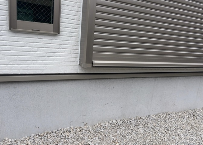 【構造・工法・仕様】 | 木造住宅とは土台、壁、柱など建築物の強度を支える構造体の材に木が使用されている構造を指します。構造体は建物の自重を支えるだけではなく風圧や水圧、積裁荷重などあらゆる衝撃に耐えるための基礎です。