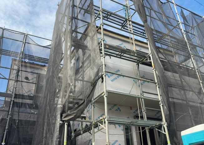 【内装】 | 内装はとにかくおしゃれなものがいい！と選ぶ前に、まず住んだ後のことを想像してみましょう。住んでみたらコンセントの位置が悪くて使いにくいなど出てきます。事前にどの家電をどこに置くか想定しておきましょう。