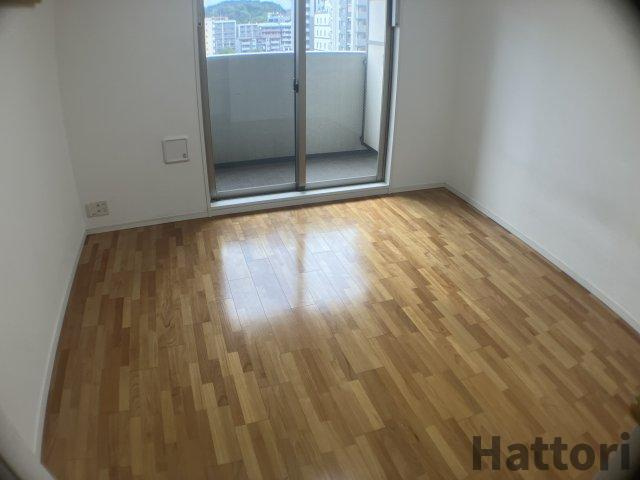 アスリート江坂Ⅱ番館の居間・リビング