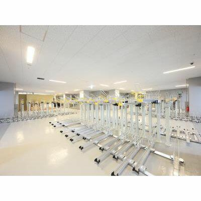 港区浜松町１丁目の賃貸マンションのロビー|駐輪場 