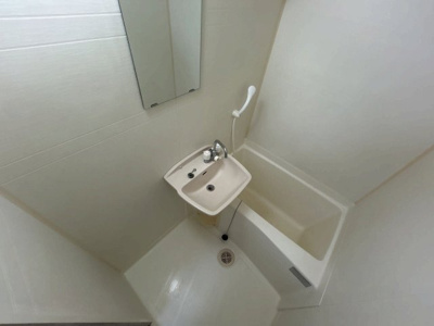 【浴室】 | レオパレスグリーン青毛