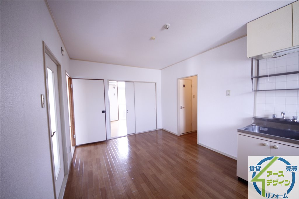 ニューシティ田中2の居間・リビング|※類似部屋