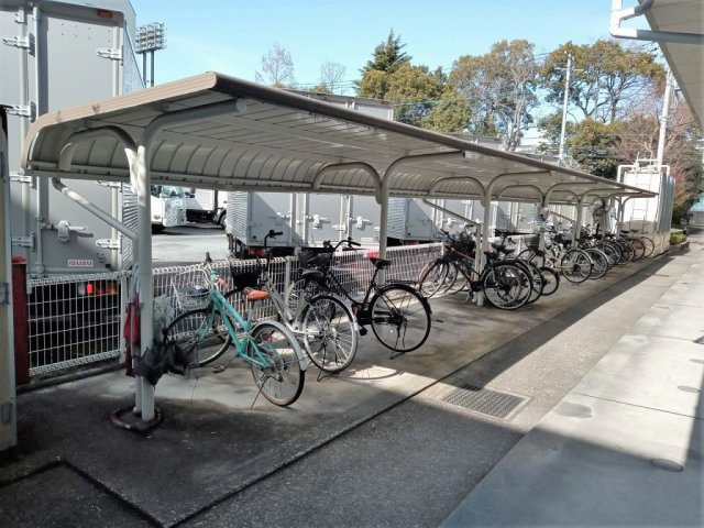 レオパレスツインハイツＢのその他|自転車置き場