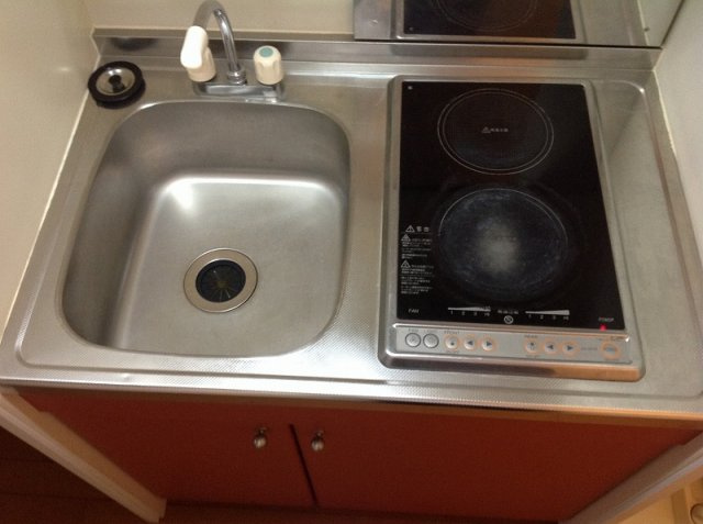 レオパレスエスペランサのキッチン|キッチンでお料理をお楽しみください