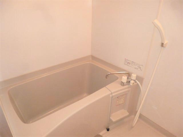 フローラ櫛引　A棟の浴室|現況優先です