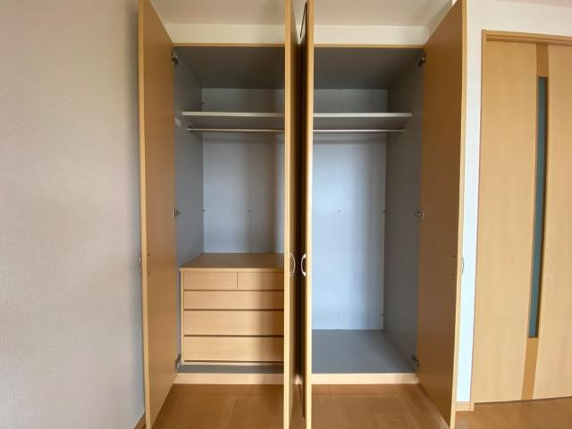 ロイヤルハイツの収納|収納