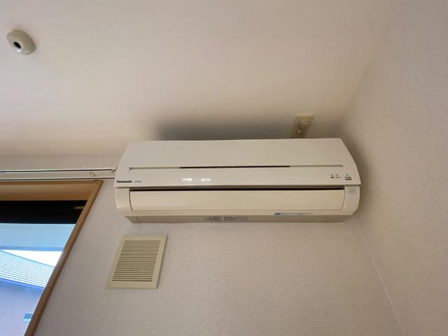 ロイヤルハイツの設備|エアコン