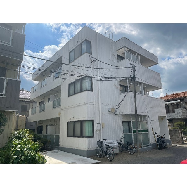 メゾン中郷の外観|外はこのようになっています