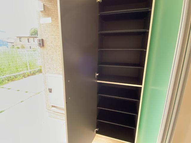 キャトルセゾンの収納|下駄箱