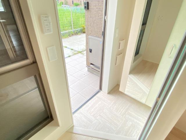 キャトルセゾンの玄関|玄関