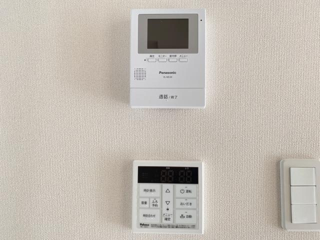 キャトルセゾンの内装|カメラ付インターホン