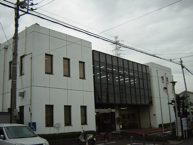 キャトルセゾンの周辺|川口市立新郷図書館まで580ｍ