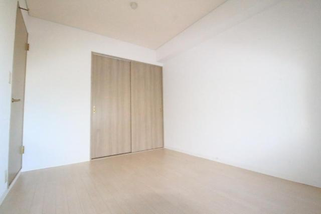 グランディールYOKOYAMA　Ⅱ(グランディールヨコヤマ)の内装|洋室2