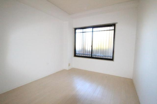 グランディールYOKOYAMA　Ⅱ(グランディールヨコヤマ)の内装|洋室