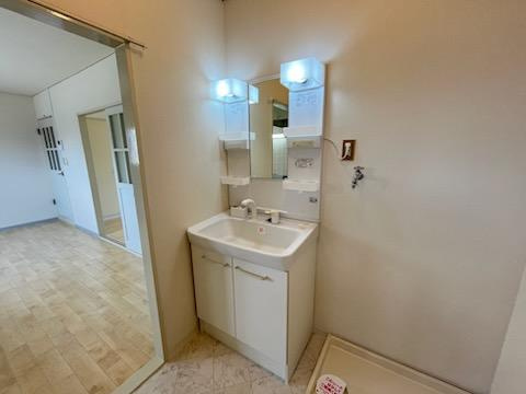 エステート山崎の洗面所|洗面（イメージ）