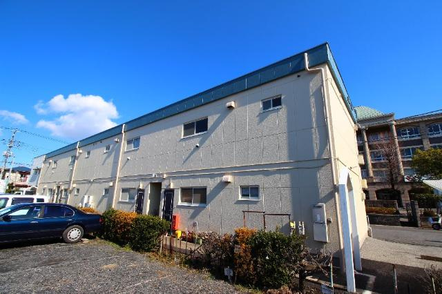 エステート山崎の外観|外観写真（昼）