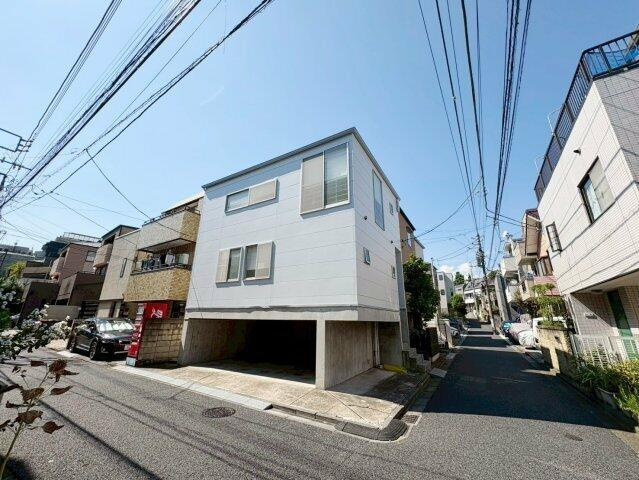 港区白金台４丁目の一戸建ての外観| 