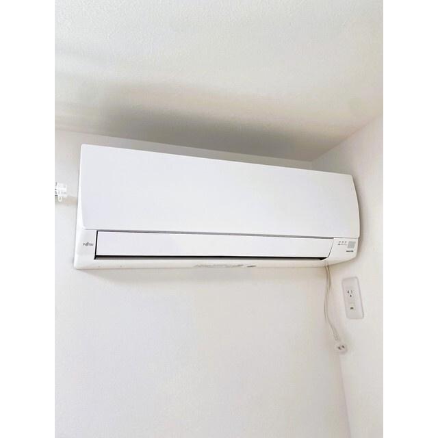 クリストールの内装|内装は落ち着いています