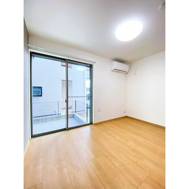 クリストールの内装|内装は落ち着いています