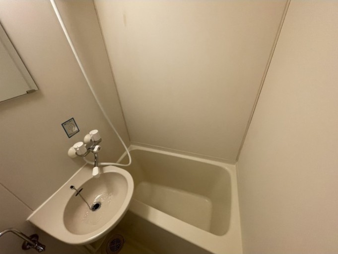 荻野ハイツの浴室