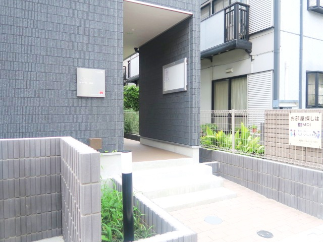 リブリ・クレール浦和のエントランス|★建物エントランスの画像です。★