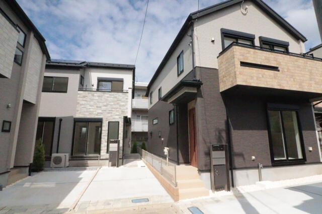 練馬区西大泉１丁目の新築一戸建の外観|2・3号棟外観写真 