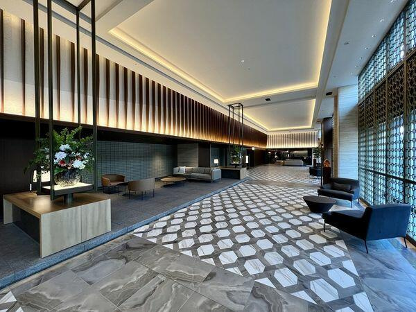 港区白金１丁目の賃貸マンションのロビー|２階エントランス 