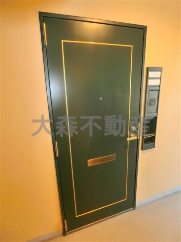 ジェイパーク南大井の玄関