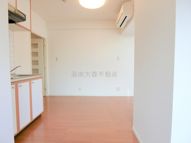 ジェイパーク南大井の居間・リビング