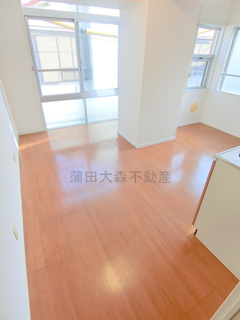 ジェイパーク南大井の居間・リビング