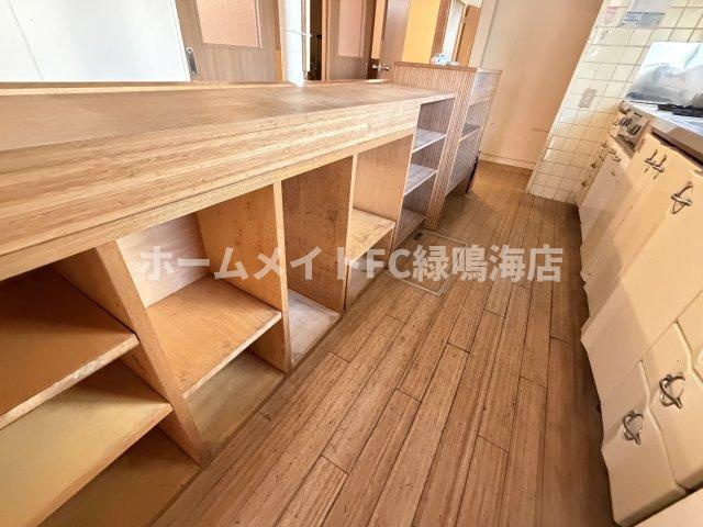 昭和区桜山店舗の内装