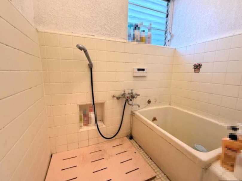 加須市南町　中古戸建の浴室