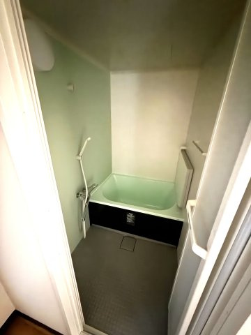 川越グリーンパークA-1号棟 の浴室