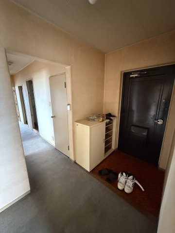 川越グリーンパークA-1号棟 の玄関