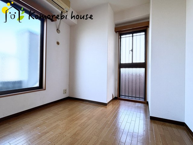 ルピナス大宮桜木町の子供部屋|自然光が心地よく入る子ども部屋は、学習・遊び・睡眠をしっかり支える快適環境。シンプル設計でレイアウトも変えやすく、成長に合わせて長く使える利便性の高い一室です。										